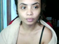 Olá, pode me chamar de Nara. Sou a típica brasileira com curvas. Venha se perder no meu corpo, cintura fina e bumbum grande. Ligue para mim para um encontro privado que você com certeza não vai esquecer!