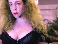 I am a Dominant and sadistic Lady and fetish model. I am 38 years old, I