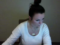 Hey ik ben Nina. Korte intro .. ik ben klein van stuk maar groots in presence, love it. Dominant op een speelse manier.ik hou van nieuwe uitdagingen! Oeh, ik voel de vibes al ..