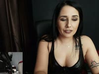 Kinky,dirty, open mind woman, fun, chatty.