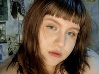 free chatroom AliceBunn