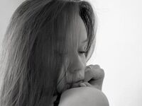 naked cam girl masturbating with sextoy ElowenEldriche