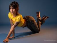 camslut showing pussy MarianaBallack