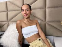 camslut masturbating MartinaAlba