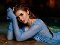 girl topless RachelRouge