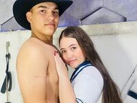 camcouple masturbating EvelynAndMason
