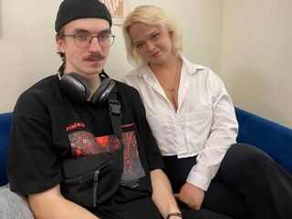 chat room livesex FinnandAria