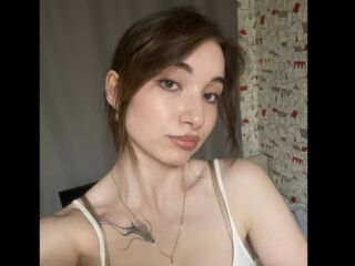 cam girl chat room AdelinaBlis