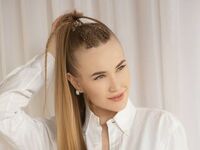 naughty web cam AdelineCamelin