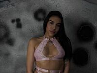 camgirl showing pussy AlanaTomson