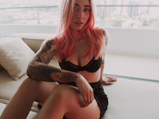 beautiful cam girl AlessaLaurent