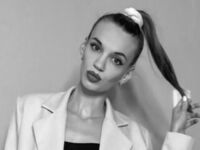 fingering girl chatroom AlexaSunchez