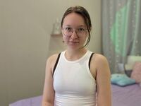 naked girl with webcam masturbating with vibrator AliceBass