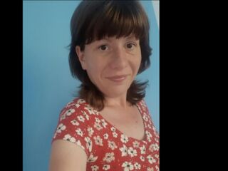 girl AliceKatty