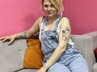 hot naked webcamgirl AliceMaurik