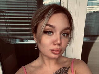 naked cam chatroom AmanCole
