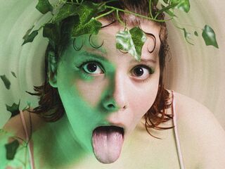 naked girl with live cam AmarisLeroy