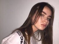 cam girl masturbating with vibrator AmeliPovilain