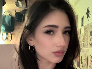 hot camslut AmyMarly