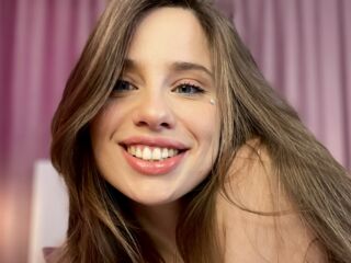 naked cam girl photo AngelineDivinne