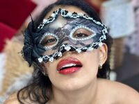 cam girl masturbating with vibrator AnnSaenz