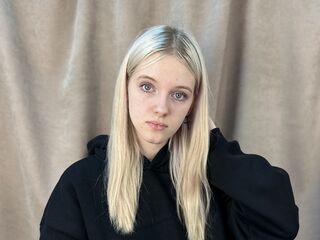 girl topless AnnitaKratochvil