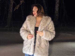 camgirl masturbating with sex toy AnnyFraid