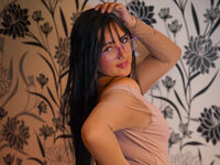 topless cam girl AnyaHeart