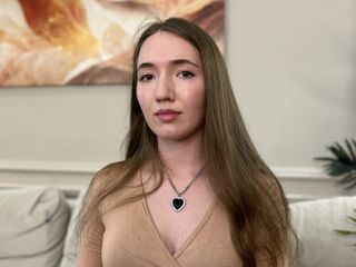 naughty cam girl fingering pussy ArielSparkle