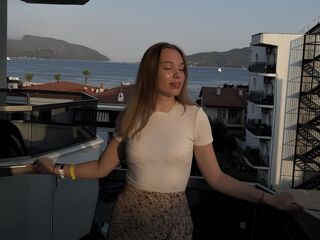 hot cam girl spreading pussy AshleyWin