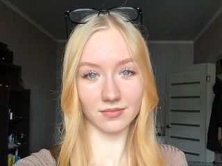 live cam girl AvelinaSeide