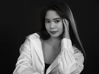 sexy camgirl AyaNicole