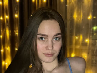 girl fingering shaved pussy BernardineCaiafa