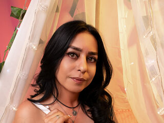 girl showing tits BiancaCollinss