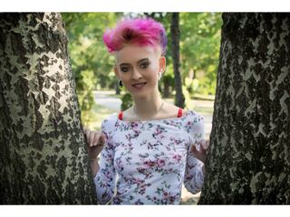 girl chat BlossomTiffany