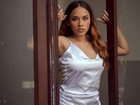 camgirl showing pussy BonnieJazz