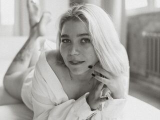 girl cam free BreanaAlosta