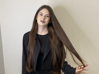 nude webcamgirl photo BrendaShabot