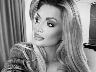 webcam babe chatroom BriannaReynold