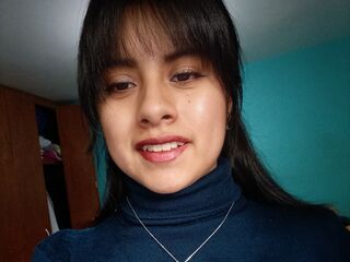 naked cam girl masturbating with dildo BushEve