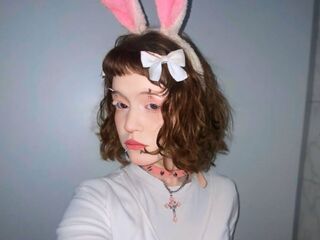 fingering cam girl CamilaIce