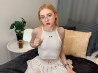 naked camgirl CarolinaCrystal