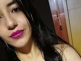 fingering webcam girl CatalinaCaz