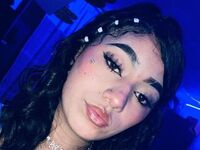 camgirl playing with sex toy CelesteRiva