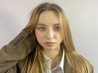 live sex webcam video ChariseKuhnke