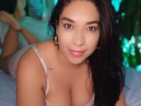 naughty camgirl masturbating ChristinaYhang