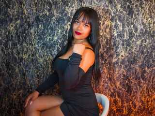 fingering webcam girl CiiaraWilliams