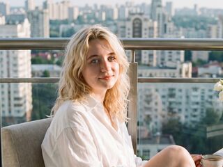 webcamgirl CindieColt