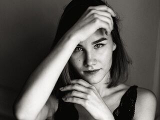 sex webcam chat room ClareFlorence