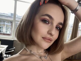 webcam girl chat room CloeTwilight
